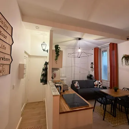 Les Du Centre Historique De *